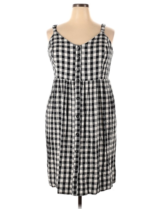 41 Hawthorn Dresses & Skirts - Gingham Black and White Button-Front Midi Dress